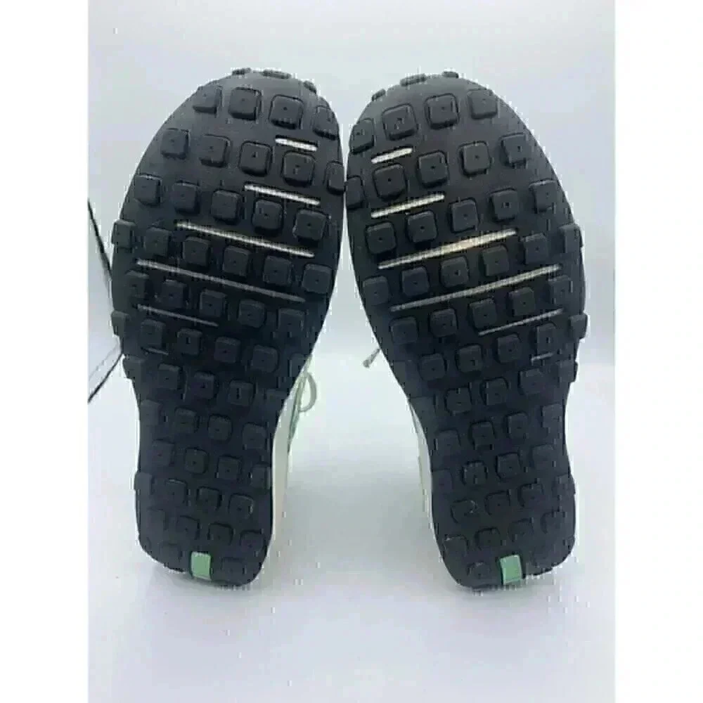 Nike Shoes Women's Size 10 Waffle One Aqua Blue Green Glow‎ DC2533-401 Running